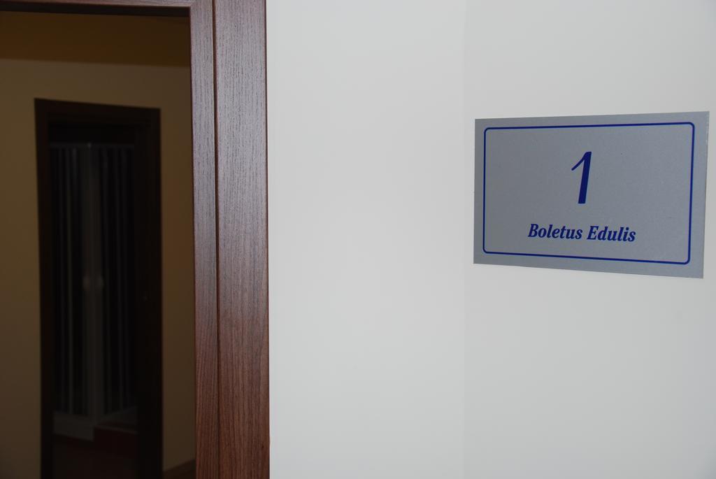 Guest House Caracas Лорика Экстерьер фото